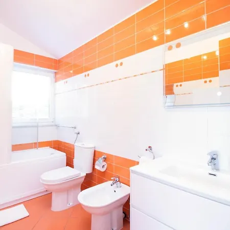 Sea View Morcic With Private Pool - فيلة غييكا
